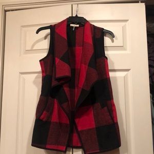 ETWO - Small Red/Black Plaid - Fleece - Open Front Vest w/Black Trim